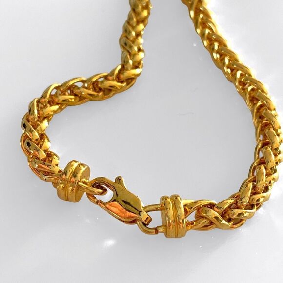 Gold Heart Charm Bracelet - Picture 3 of 4